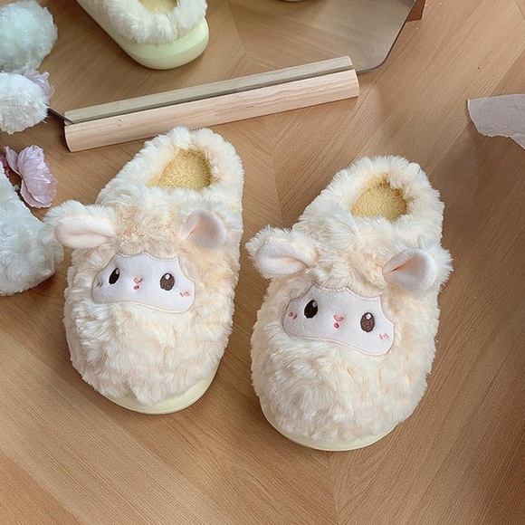 Animal Slippers for Women‎ - Cute Sheep Cozy Winter Plush Soft Adult Home Cotton - Picture 2 of 6